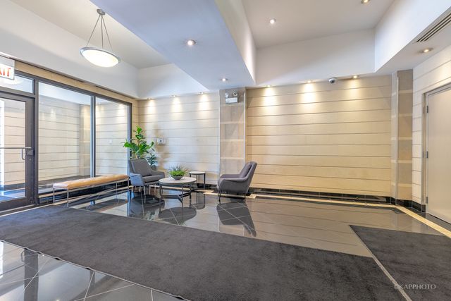 520 N Halsted Street 516, Chicago, IL 60642