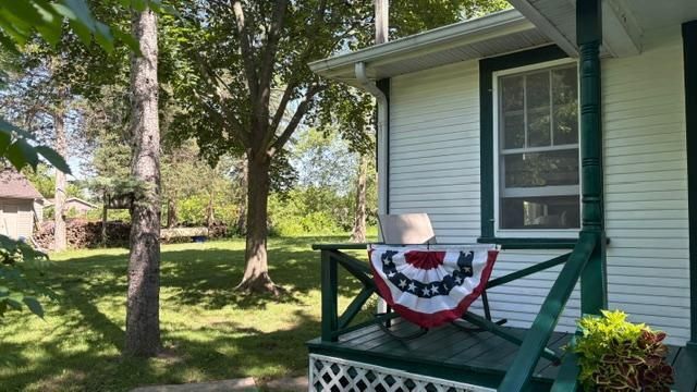 W862 Florence ROAD, Genoa City, WI 53128