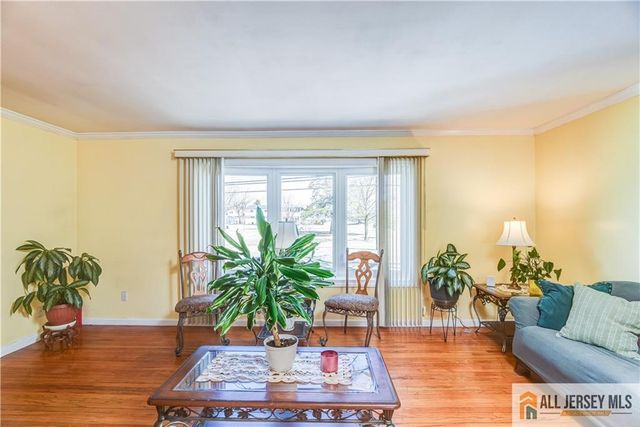 49 Ernston Road, Sayreville, NJ 08859