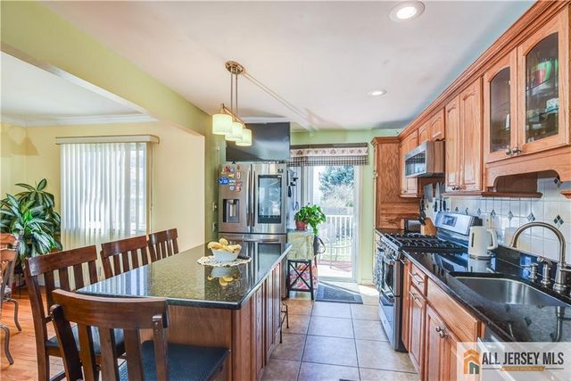 49 Ernston Road, Sayreville, NJ 08859