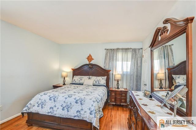 49 Ernston Road, Sayreville, NJ 08859