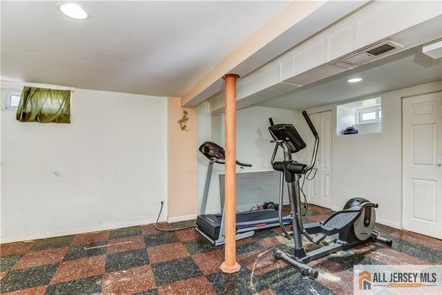 49 Ernston Road, Sayreville, NJ 08859