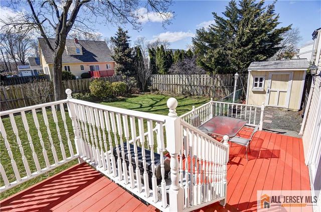 49 Ernston Road, Sayreville, NJ 08859