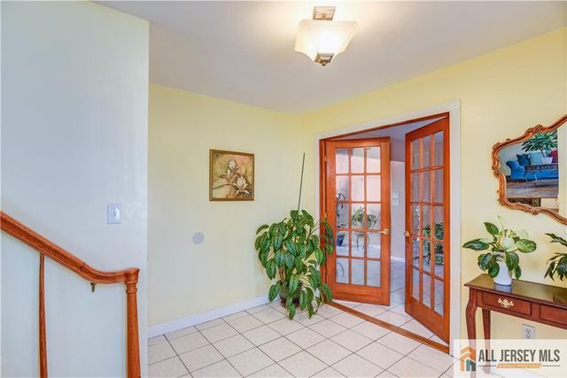 49 Ernston Road, Sayreville, NJ 08859