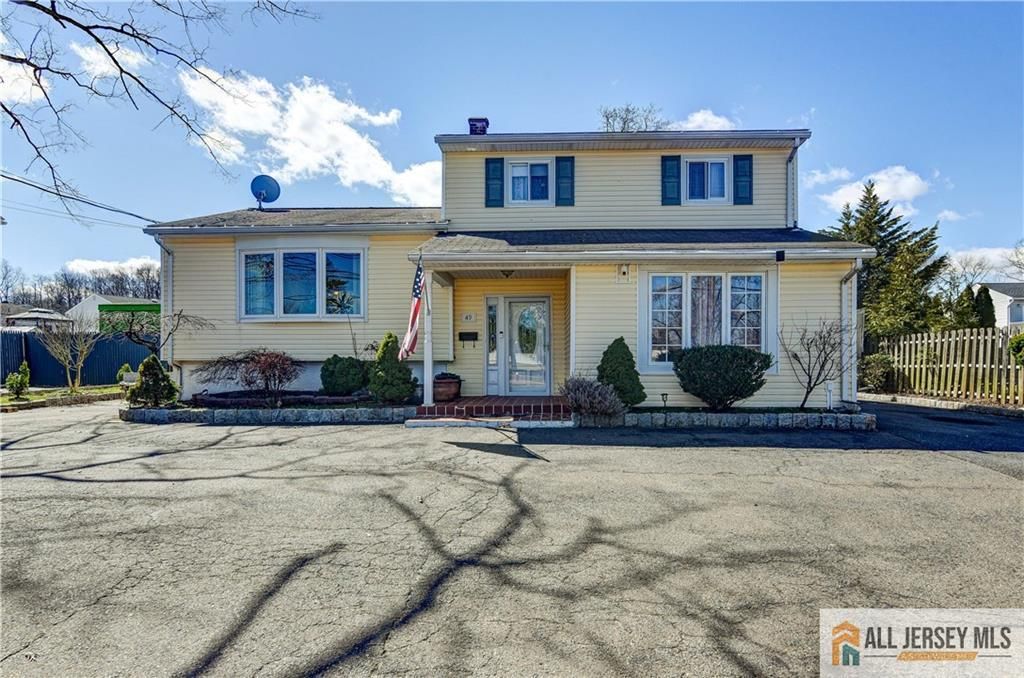 49 Ernston Road, Sayreville, NJ 08859