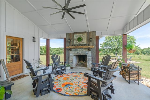 2408 Vz County Road 3104, Edgewood, TX 75117