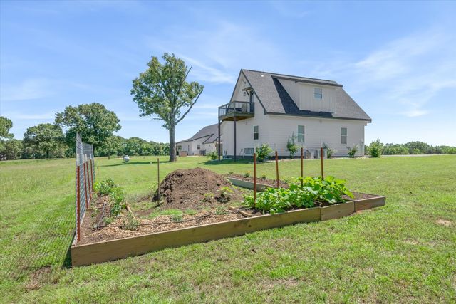 2408 Vz County Road 3104, Edgewood, TX 75117