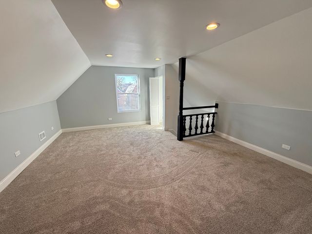 1029 N Keystone Avenue, Chicago, IL 60651