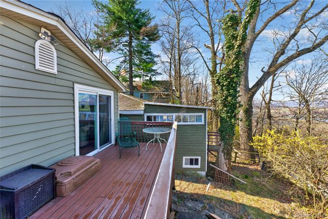19 Samstag Avenue, Ossining, NY 10562