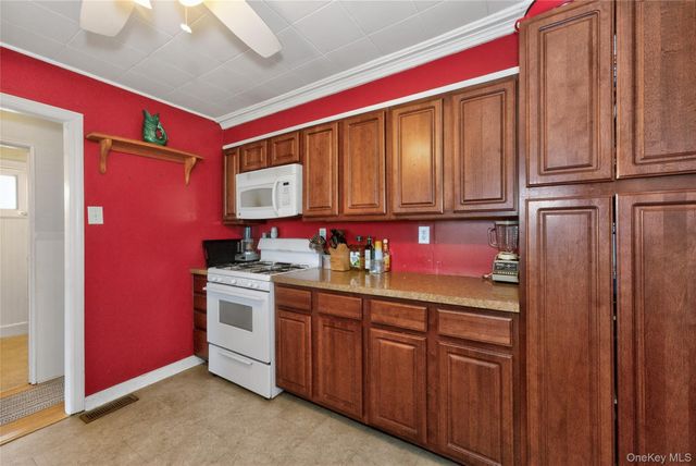 19 Samstag Avenue, Ossining, NY 10562