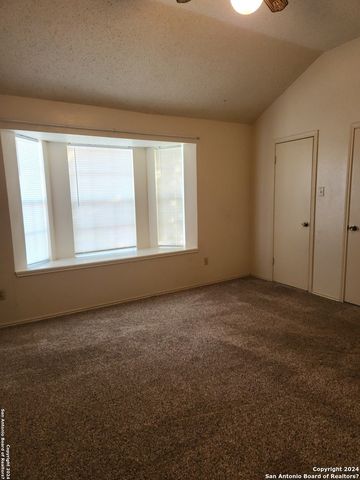 11427 Long Trail, San Antonio, TX 78245