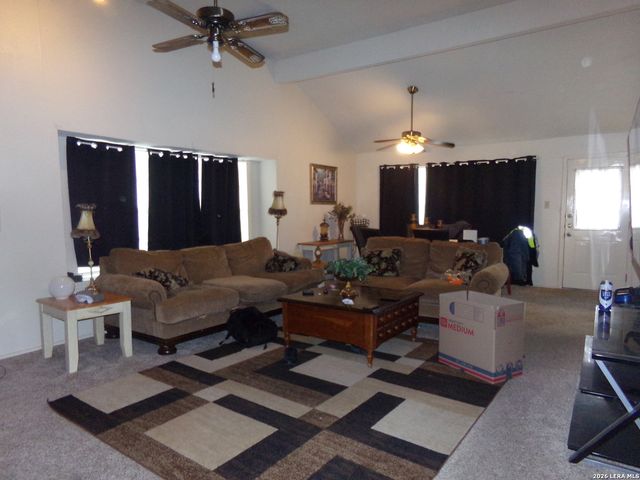 11427 Long Trail, San Antonio, TX 78245