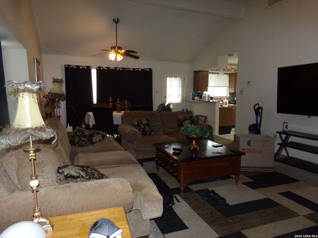 11427 Long Trail, San Antonio, TX 78245