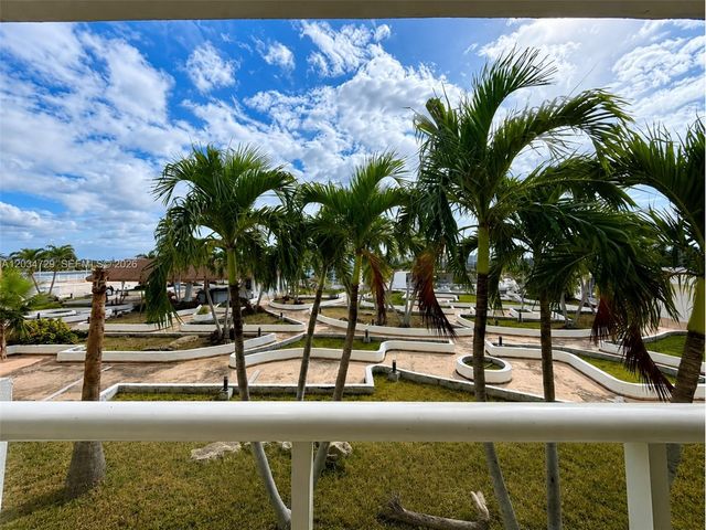 13499 Biscayne Boulevard 504, North Miami, FL 33181