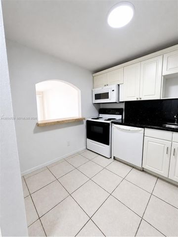 13499 Biscayne Boulevard 504, North Miami, FL 33181