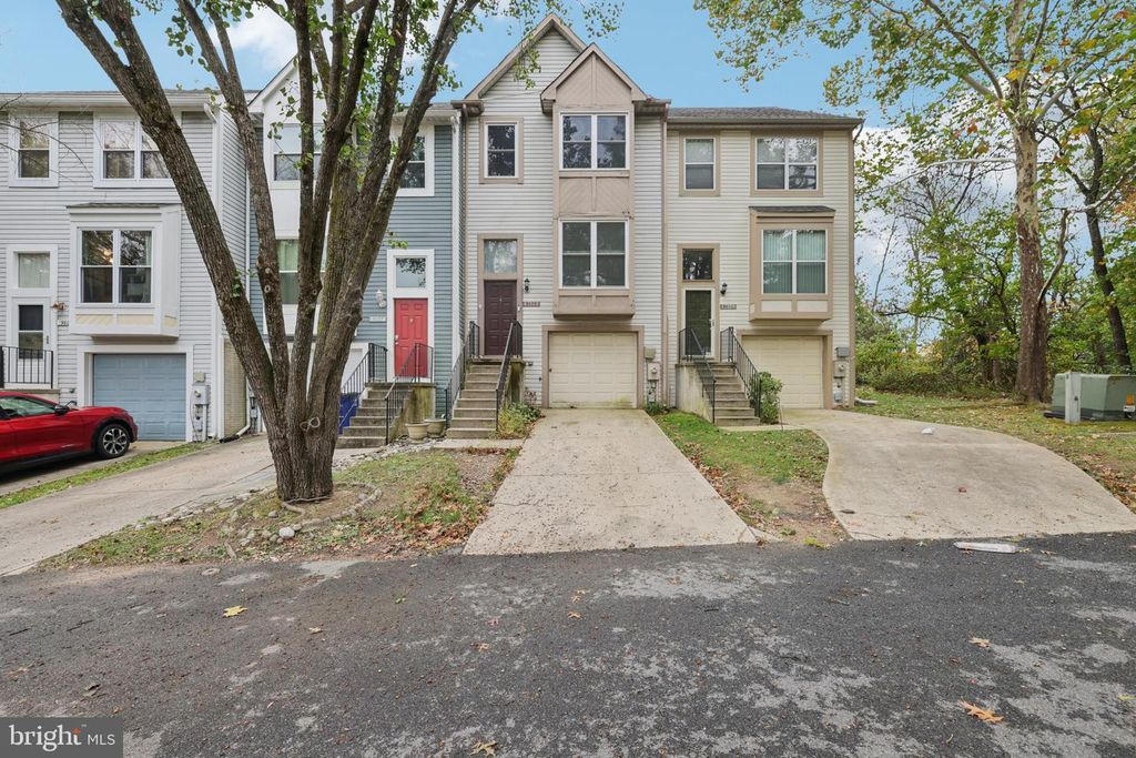 9609 CLOCKTOWER LN, Columbia, MD 21046