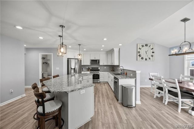 6114 Wildwood Way, Lockport Town, NY 14094