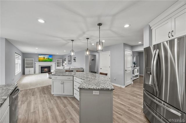 6114 Wildwood Way, Lockport Town, NY 14094