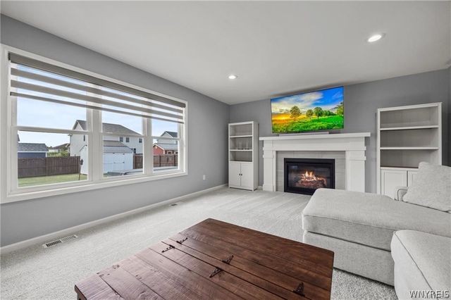 6114 Wildwood Way, Lockport Town, NY 14094