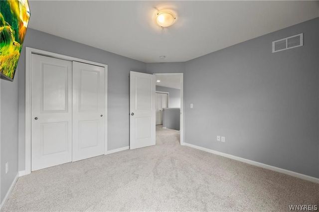 6114 Wildwood Way, Lockport Town, NY 14094