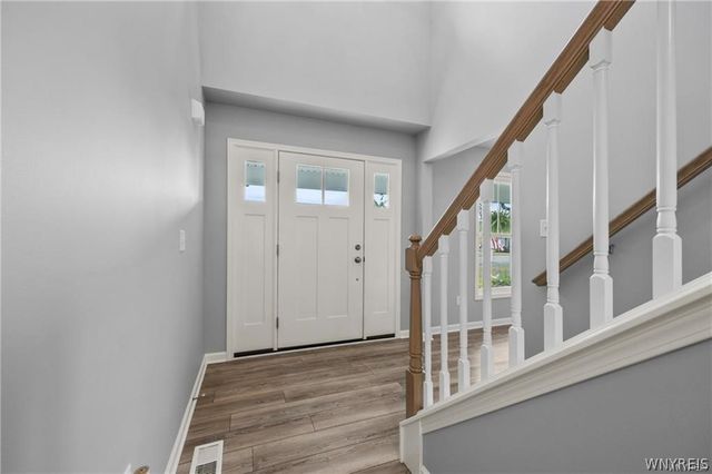 6114 Wildwood Way, Lockport Town, NY 14094