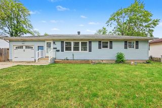 916 Sherwood Road, Roosevelt Park City, MI 49441