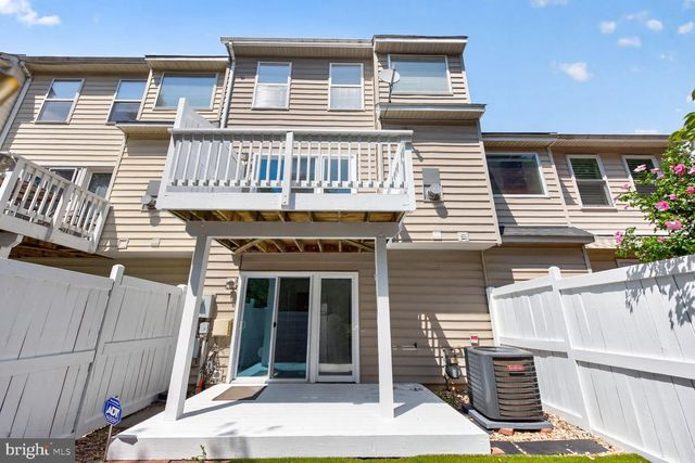 12054 EDGEMERE CIR, Reston, VA 20190