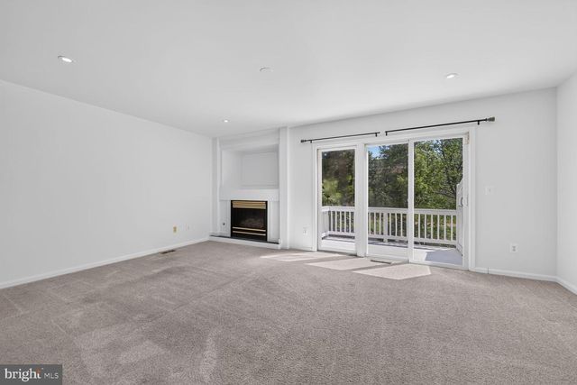 12054 EDGEMERE CIR, Reston, VA 20190
