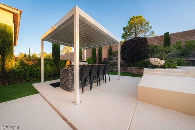 4247 Abernethy Forest Place, Las Vegas, NV 89141