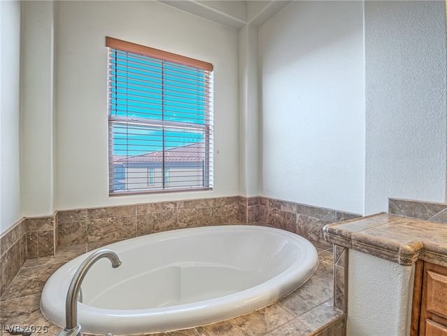 1033 Via Panfilo Avenue, Henderson, NV 89011