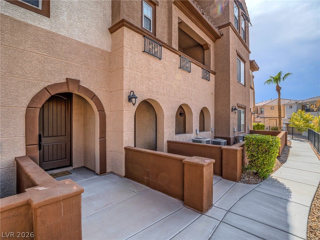 1033 Via Panfilo Avenue, Henderson, NV 89011 — photo 3