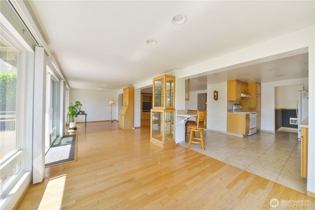 2605 S 304th Street, Federal Way, WA 98003