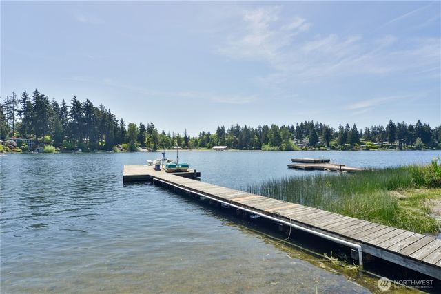 2605 S 304th Street, Federal Way, WA 98003