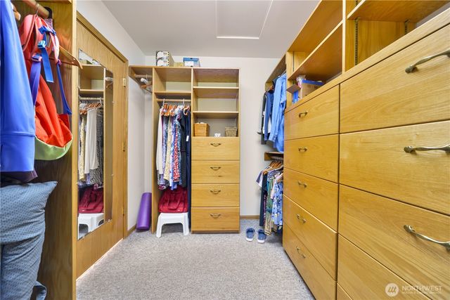 2605 S 304th Street, Federal Way, WA 98003
