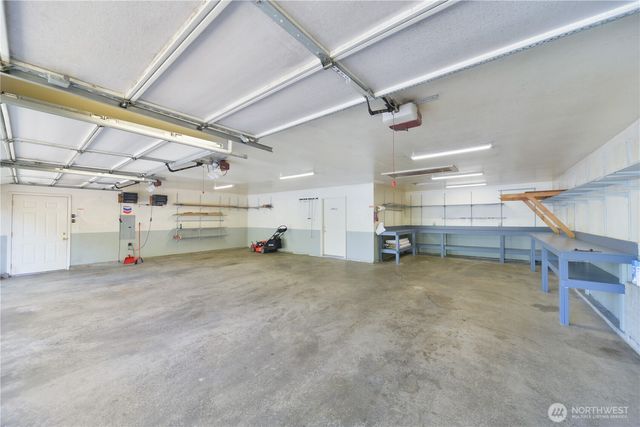 2605 S 304th Street, Federal Way, WA 98003
