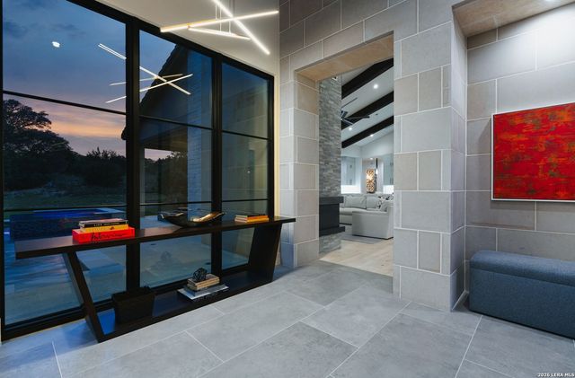 211 Clubs Dr, Boerne, TX 78006