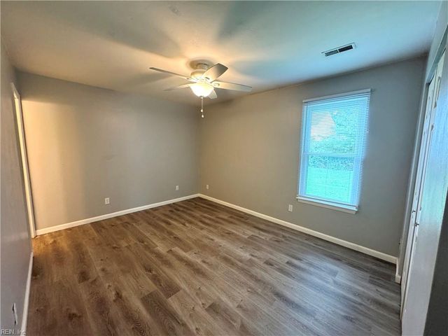 3836 Clearwood CT, Virginia Beach, VA 23453