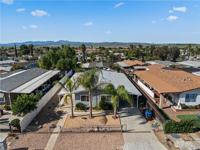 22813 Via Santana, Nuevo, CA 92567