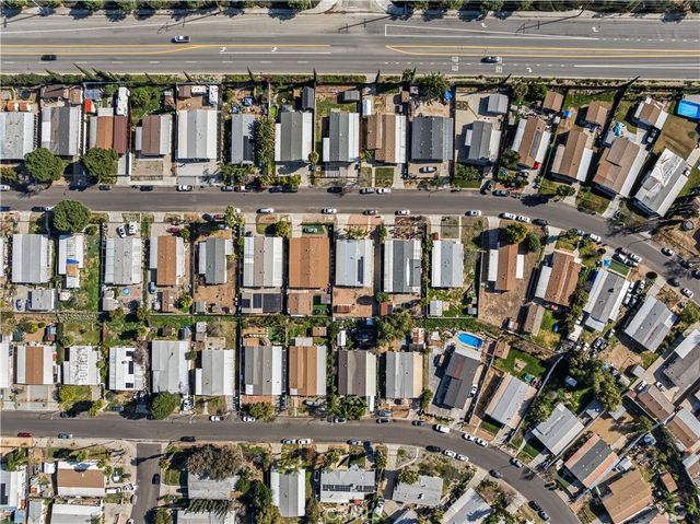 22813 Via Santana, Nuevo, CA 92567