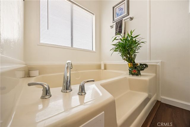 22813 Via Santana, Nuevo, CA 92567