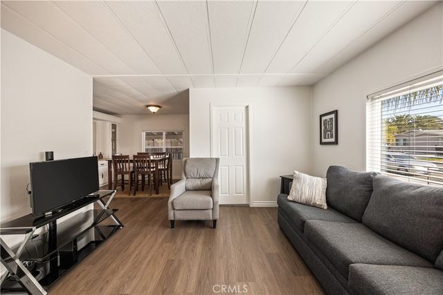 22813 Via Santana, Nuevo, CA 92567