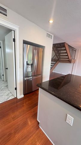 4026 N Granite Reef Road, Scottsdale, AZ 85251