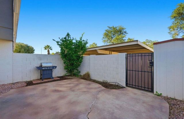 4026 N Granite Reef Road, Scottsdale, AZ 85251