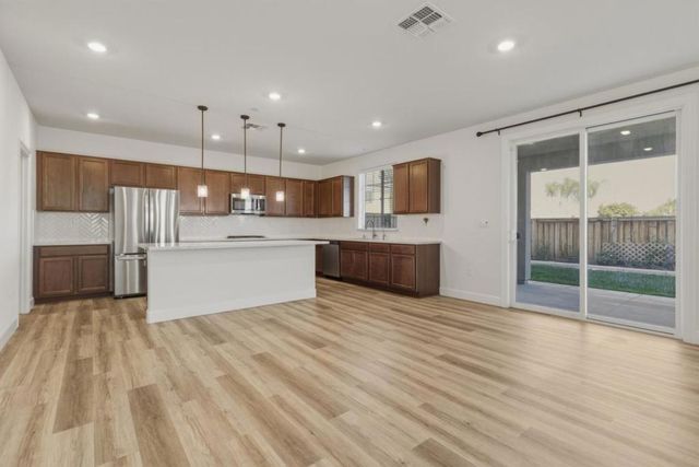 1905 Water Street, Brentwood, CA 94513