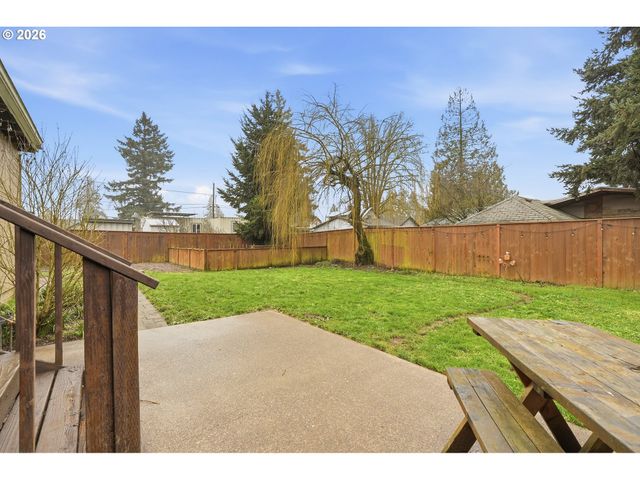 1026 PROSPECT St, Oregon City, OR 97045