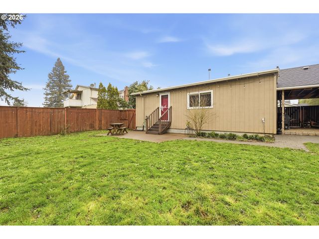 1026 PROSPECT St, Oregon City, OR 97045