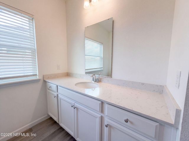 7233 CALAMINT Avenue, Jacksonville, FL 32219