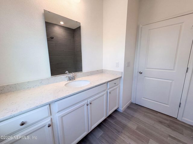 7233 CALAMINT Avenue, Jacksonville, FL 32219