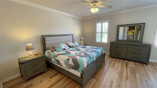 7677 BERGAMO AVENUE, Sarasota, FL 34238