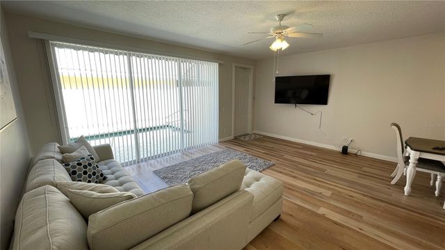 7677 BERGAMO AVENUE, Sarasota, FL 34238